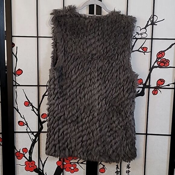 Linda Richards Luxury Rabbit Fur Vest Sweater - Picture 4 of 10